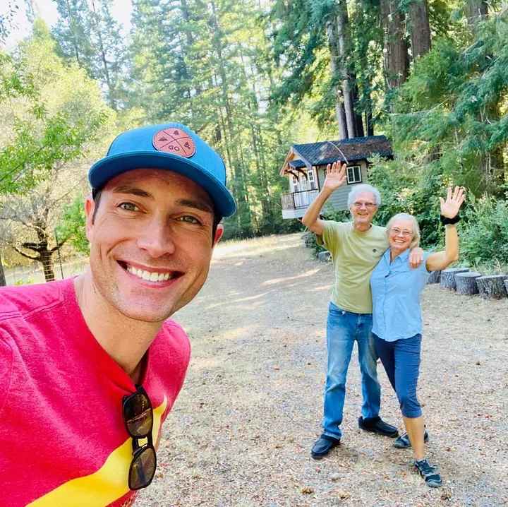 Image - Whit Johnson with his parents: his mom, Sharon, and stepdad, Dean Edell. 